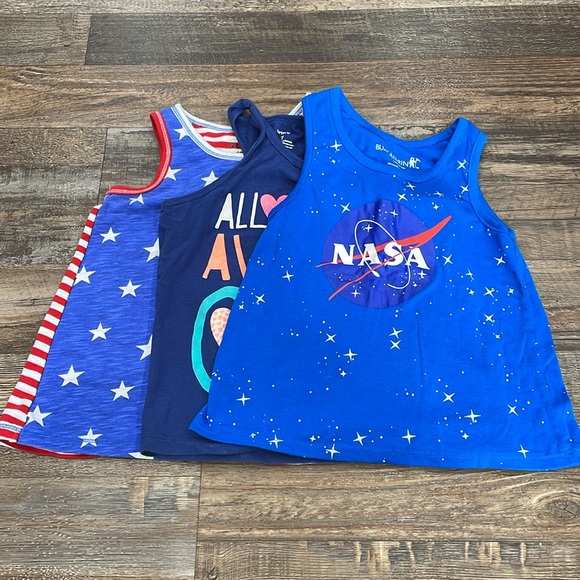 Bundle of 3 Tank Tops - Picture 1 of 4